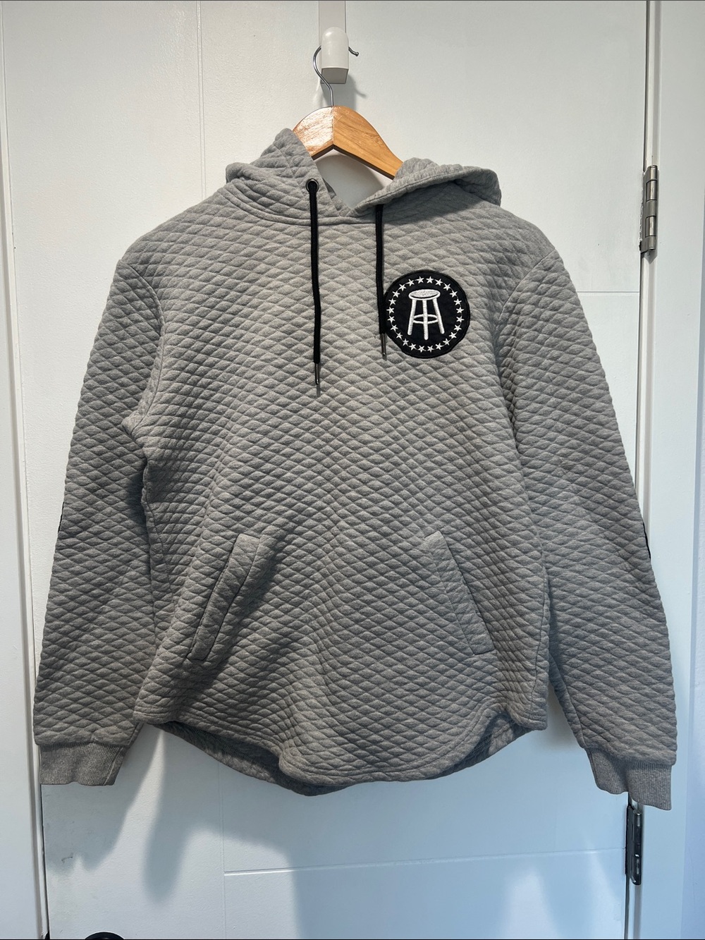 Men’s Barstool Sports Quilted Gray Hoodie Sweatshirt - Size Small